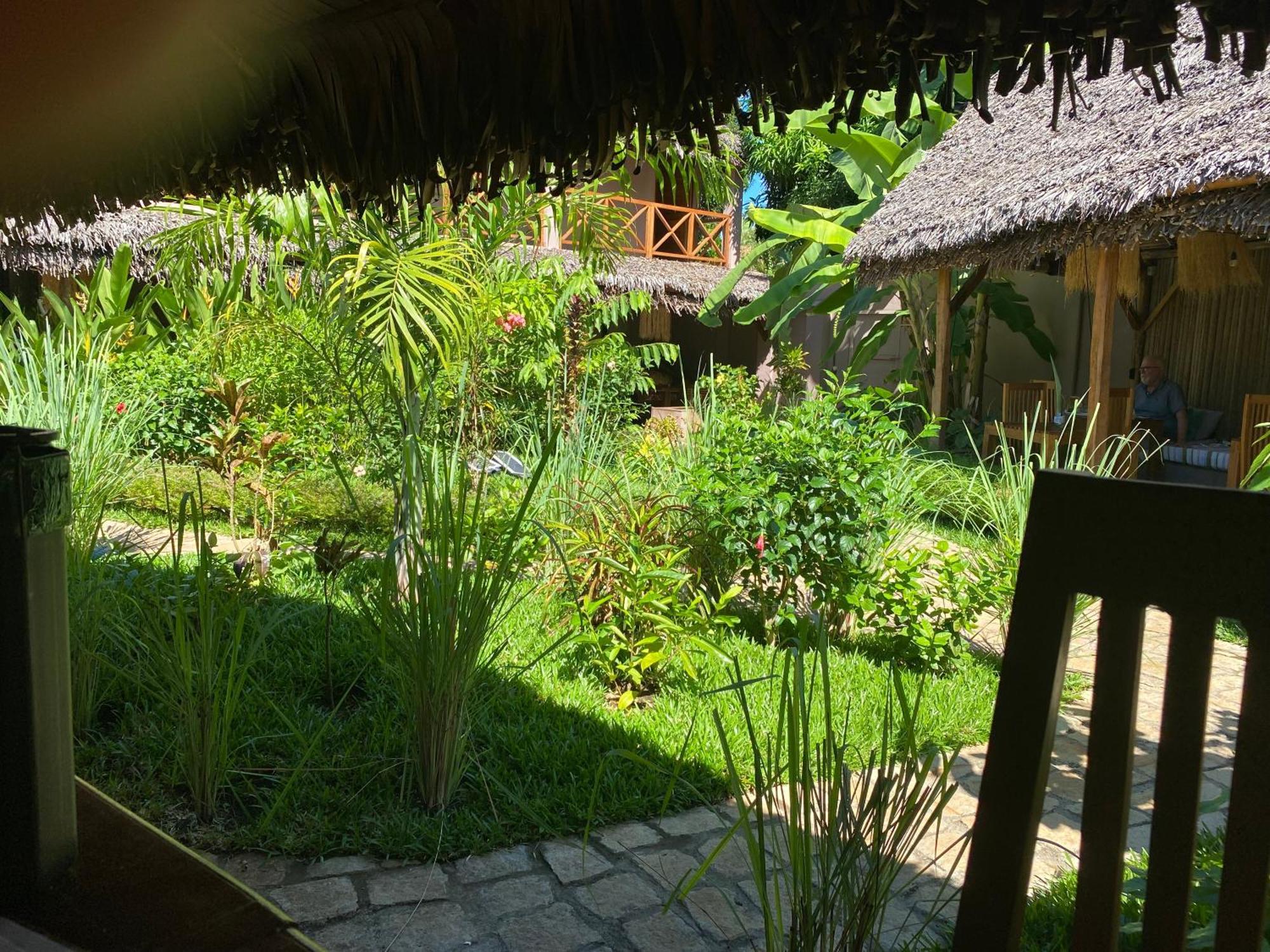 Hotel La Perle Rare De Nosy Be Ambatoloaka  Exterior foto