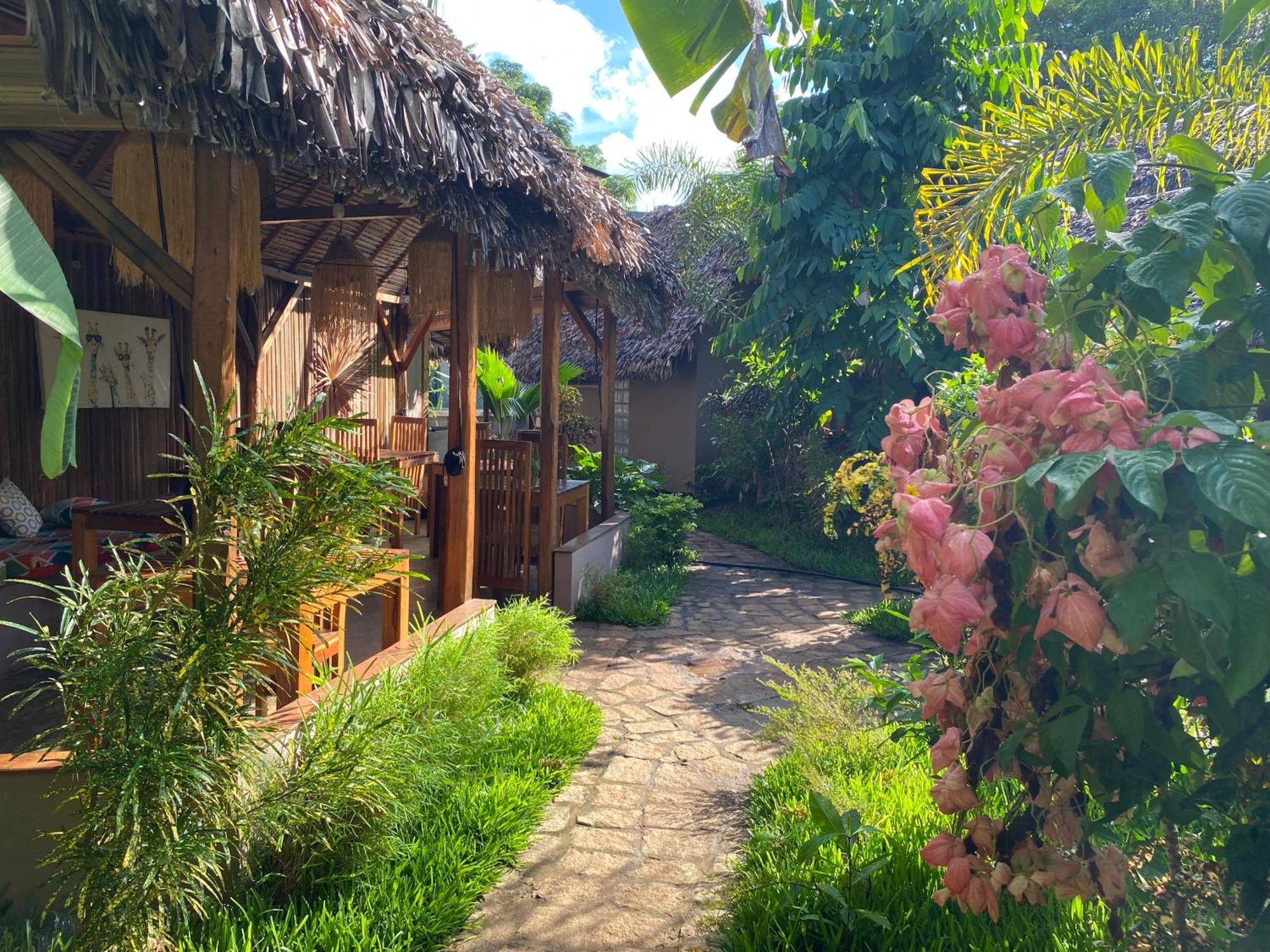 Hotel La Perle Rare De Nosy Be Ambatoloaka  Exterior foto